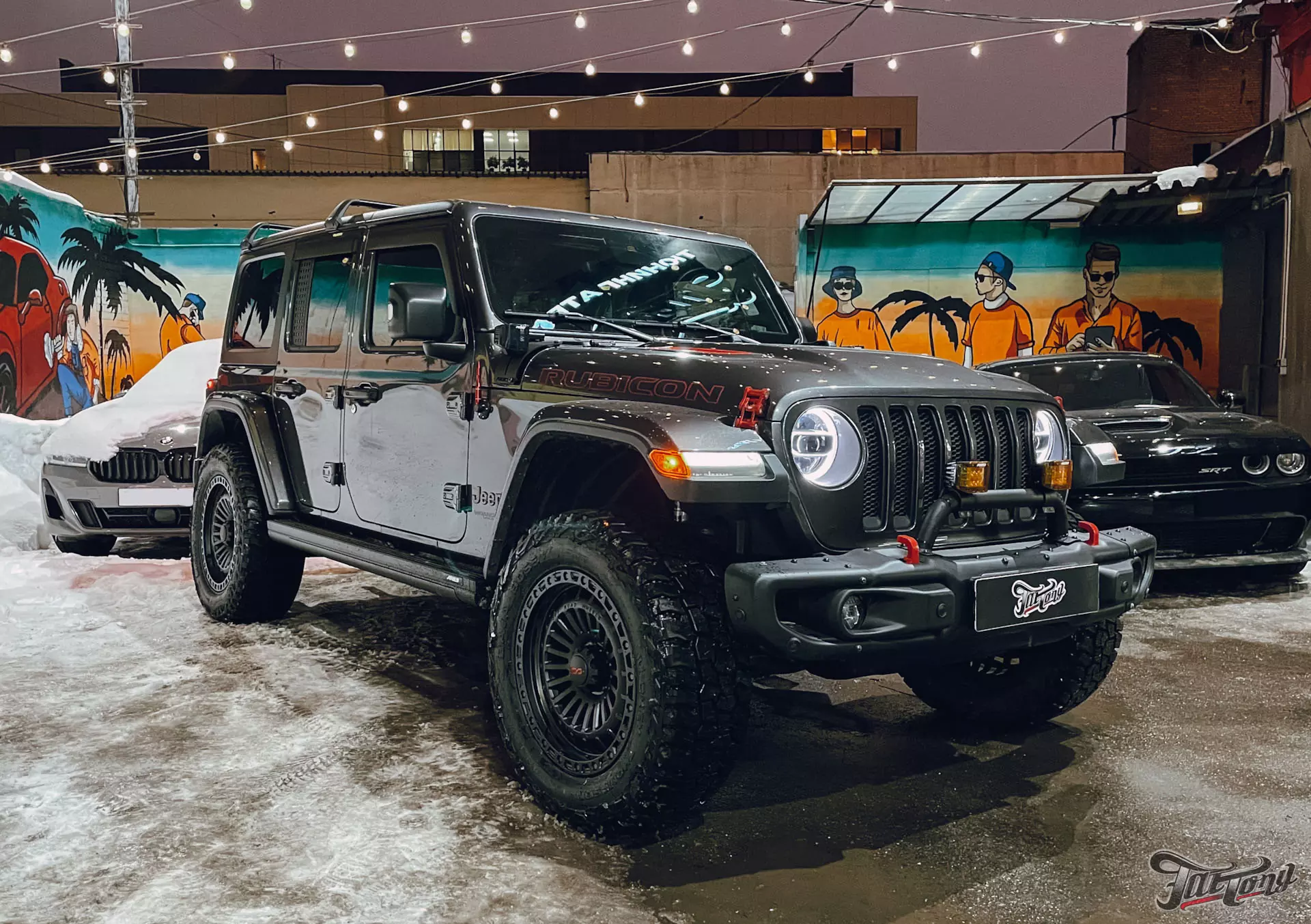 Jeep Wrangler Rubicon. Ангельские глазки